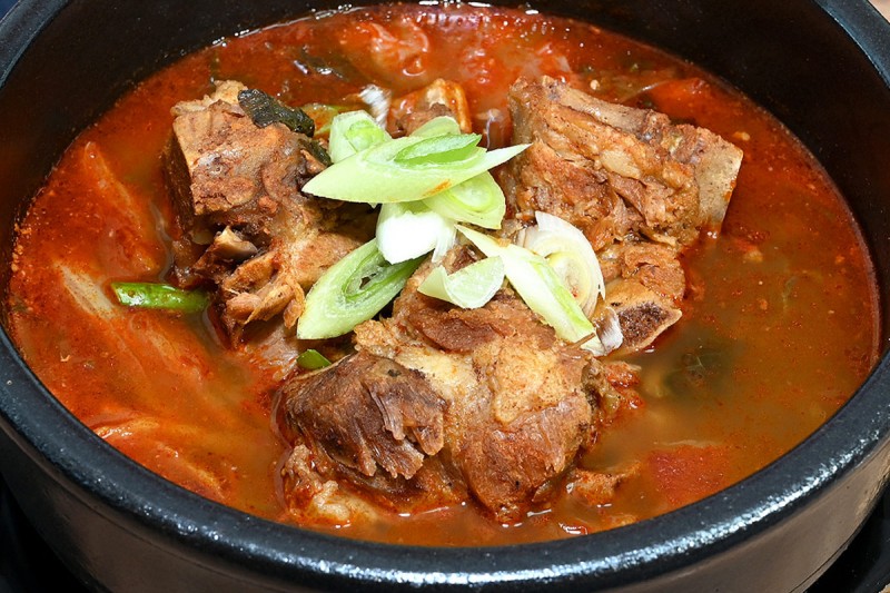 Haejang Guk (해장국)